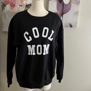 Women’s Black 'Cool Mom' Sweatshirt Size 2XL